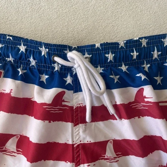NWT Free Planet Men’s US Flag Shark Swim Trunks S - Picture 3 of 12